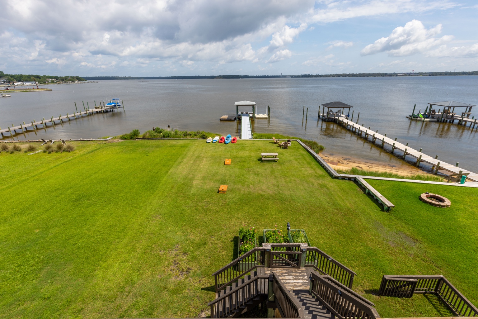 Private dock and kayaks at Chad Landing